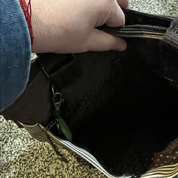 Chala Black and Brown Shoulder Bag with Sunflower Design - Picture 2 of 5